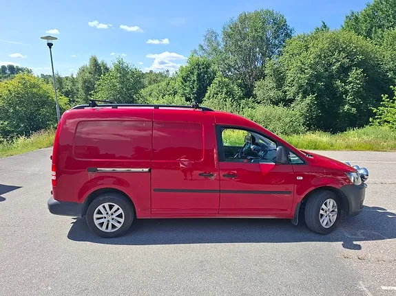 Volkswagen Caddy Maxi 2012 photo 2