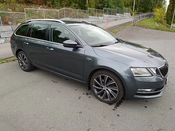 Skoda Octavia 2018 photo 2