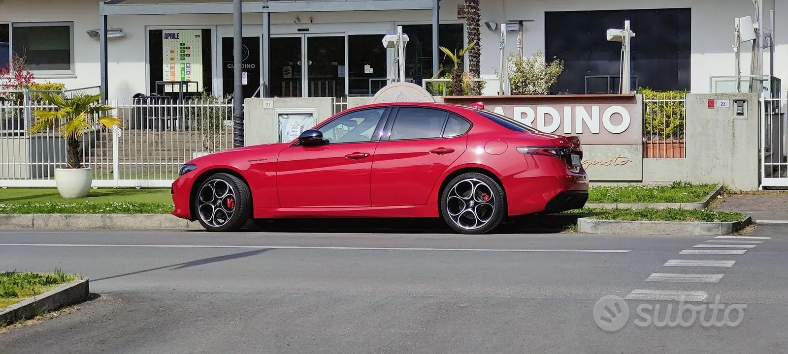 Alfa Romeo Giulia 2023 photo 3