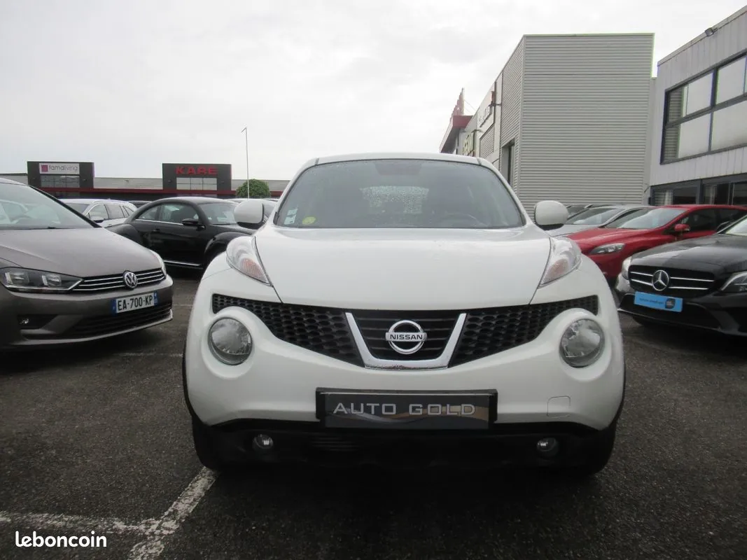 Nissan Juke 2013 photo 2