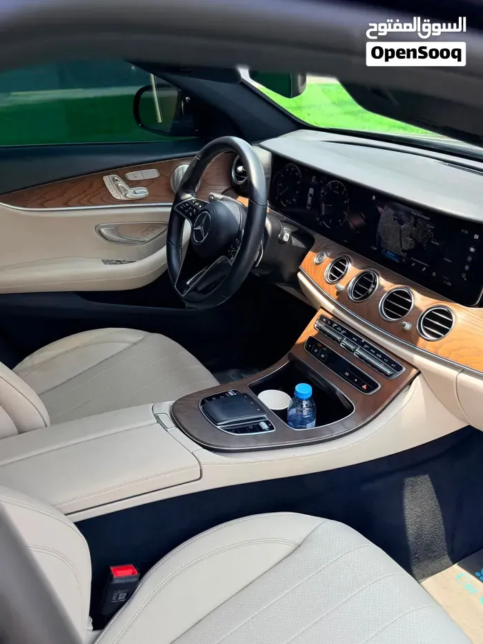 Mercedes-Benz E-Class 2023 photo 4