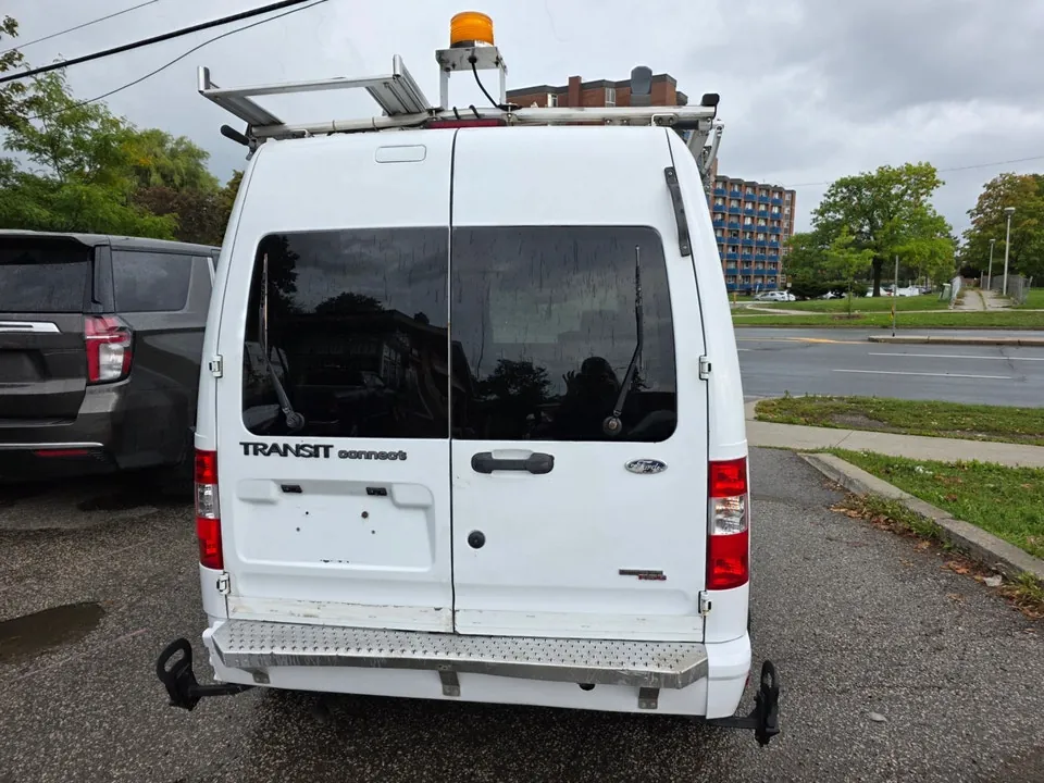 Ford Transit Connect 2011 photo 3