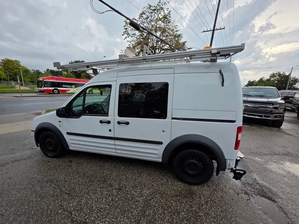 Ford Transit Connect 2011 photo 2