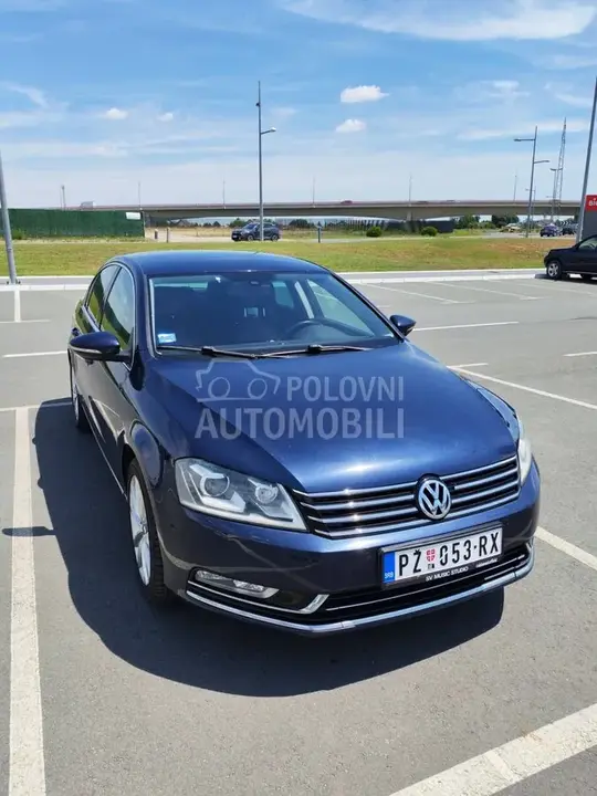 Volkswagen Passat B7 2012 photo 3
