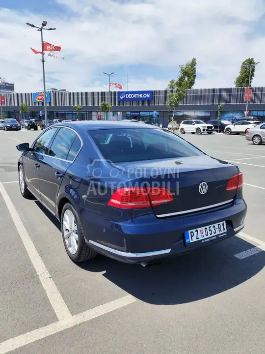 Volkswagen Passat B7 2012 photo 4