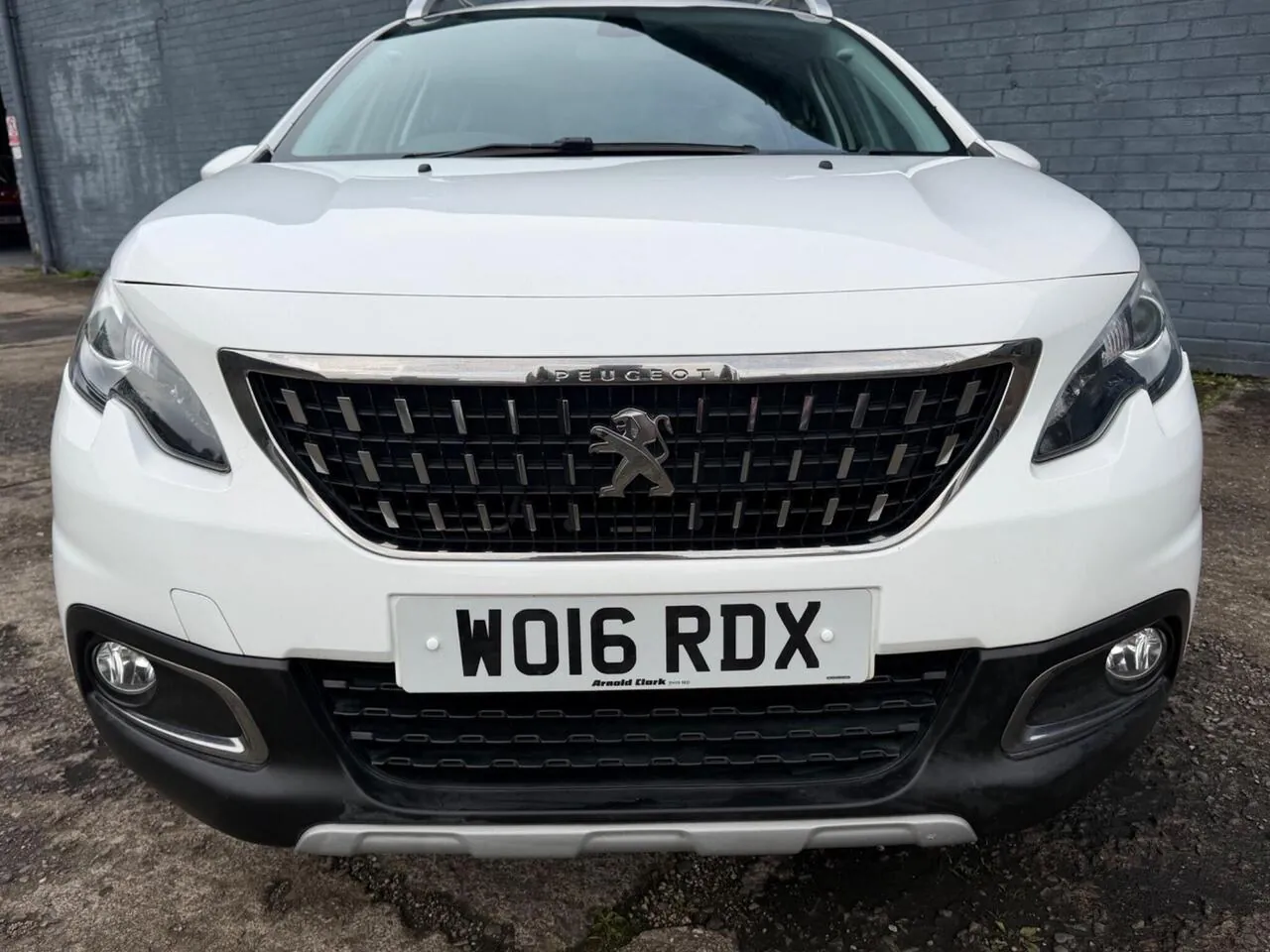 Peugeot 2008 2016 photo 5