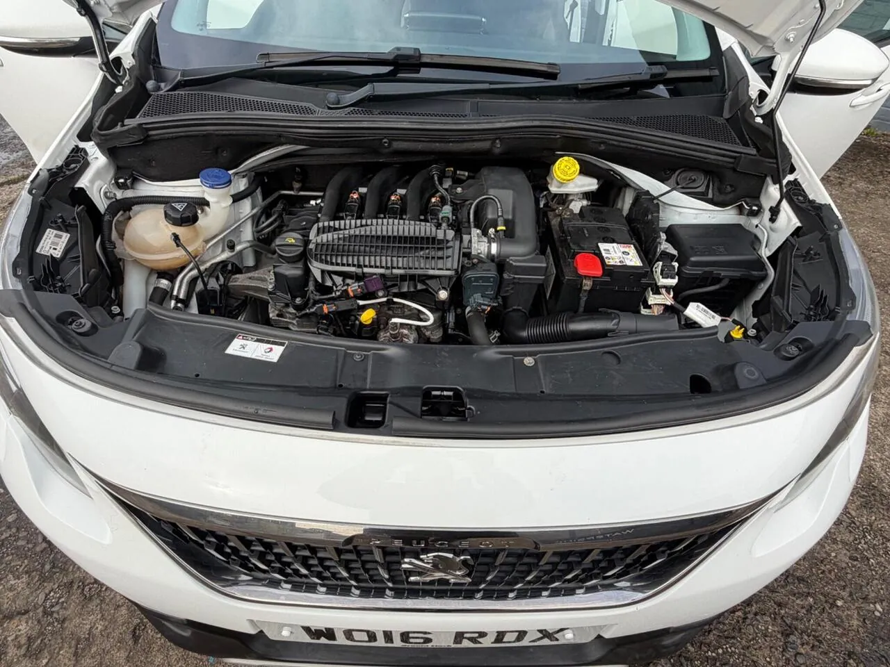 Peugeot 2008 2016 photo 4