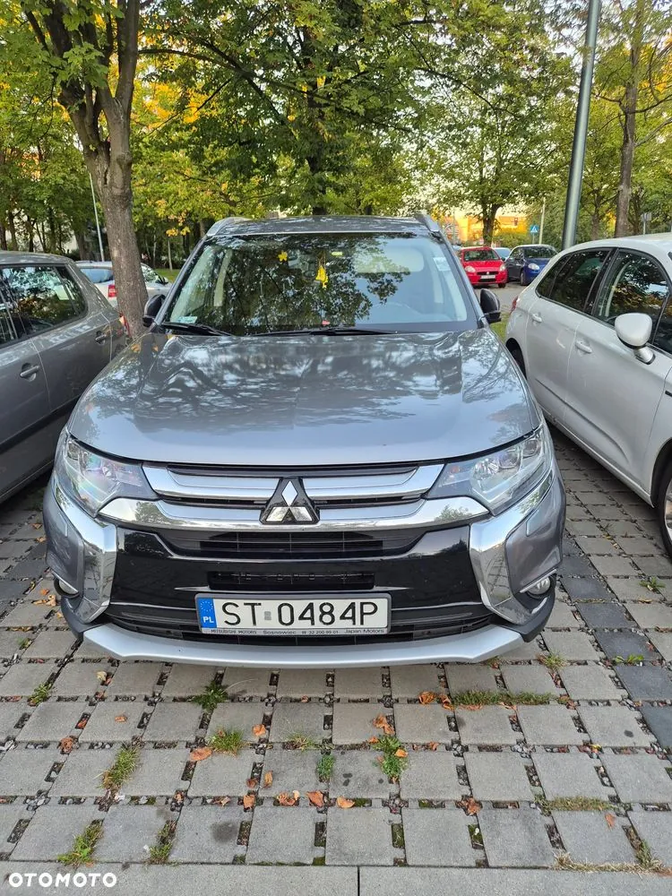 Mitsubishi Outlander 2015 photo 2
