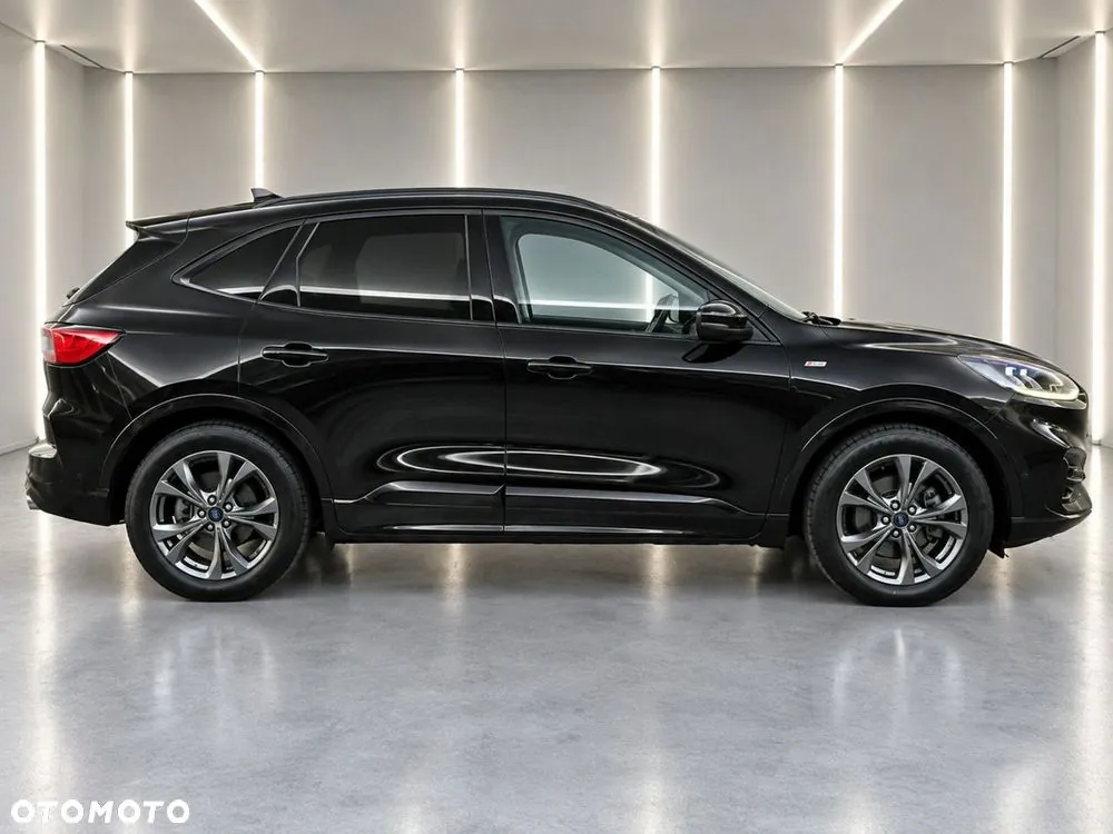 Ford Kuga 2022 photo 4