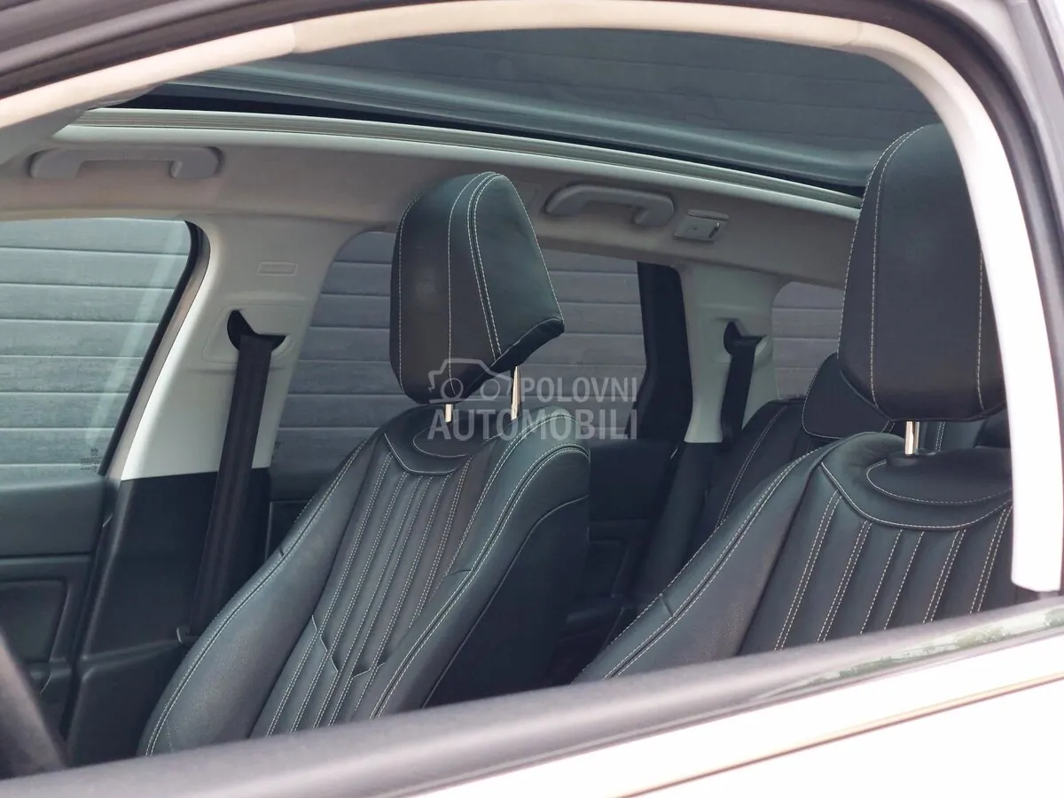Peugeot 308 2015 photo 3