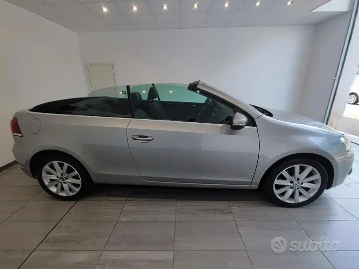 Volkswagen Golf Cabriolet 2011 photo 4