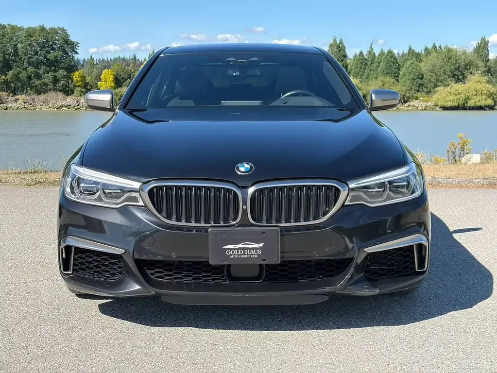 BMW 5 Series 2018 photo 3