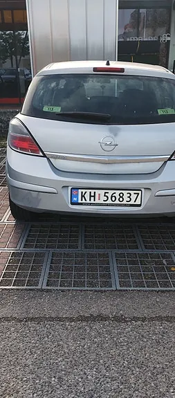 Opel Astra 2008 photo 2