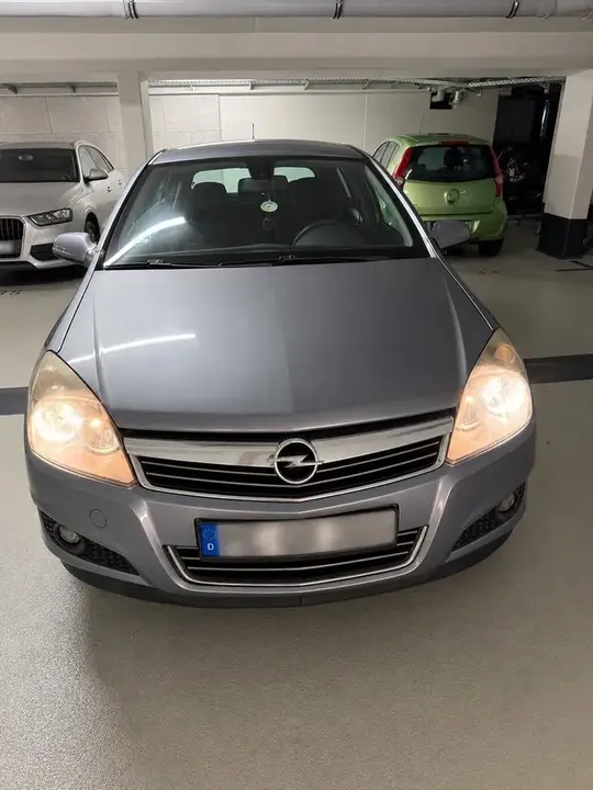 Opel Astra H