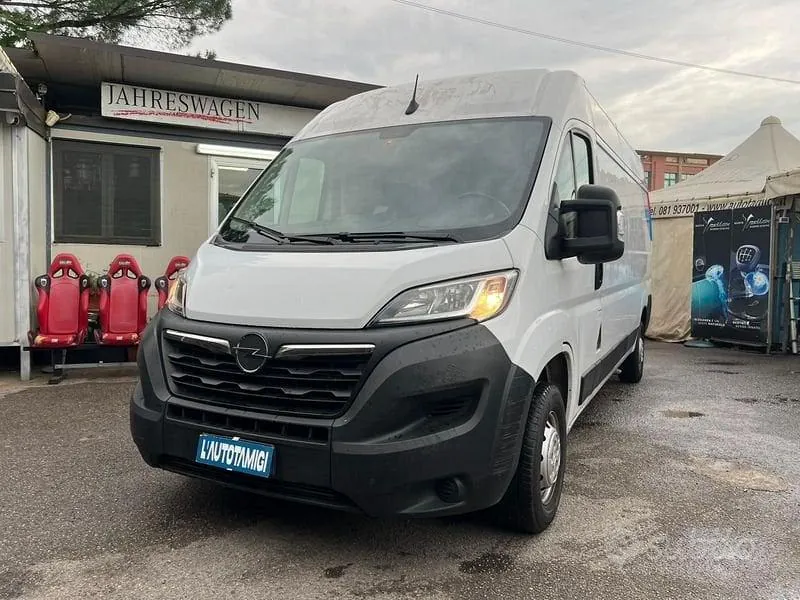 Opel Movano photo 2