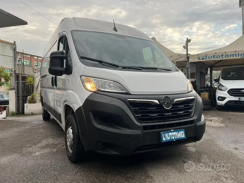 Opel Movano