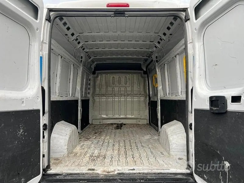 Opel Movano photo 5