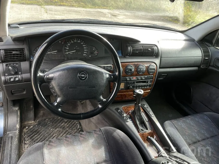 Opel Omega 1998 photo 4