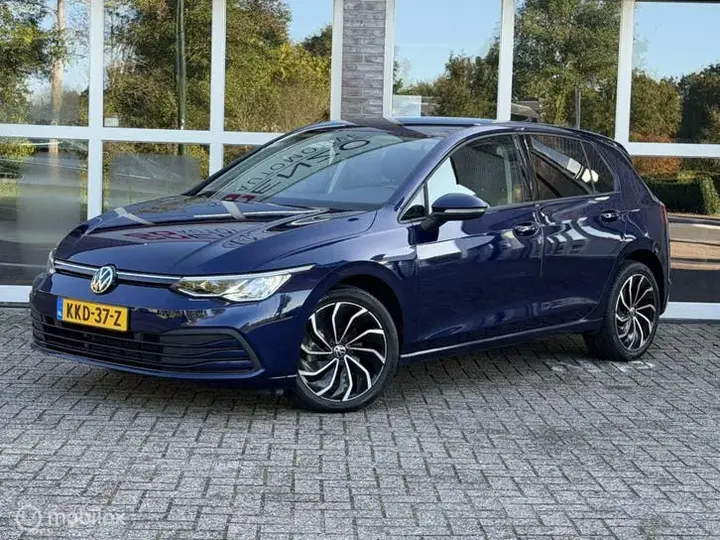 Volkswagen Golf 2021 photo 2