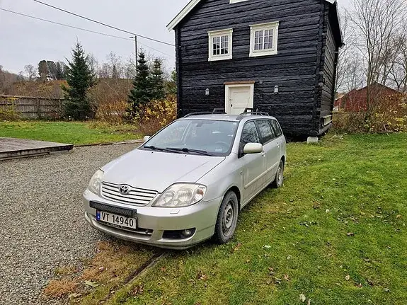 Toyota Corolla 2004 photo 2