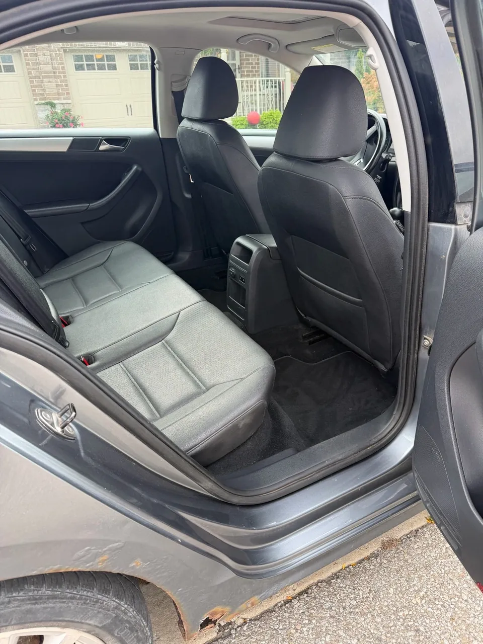 Volkswagen Jetta 2011 photo 5