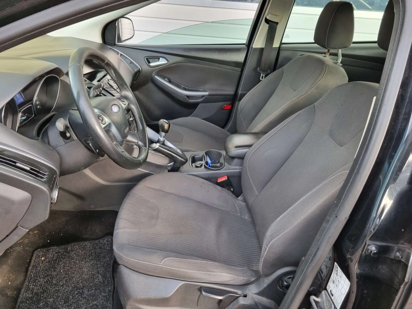 Ford Focus 2012 photo 5