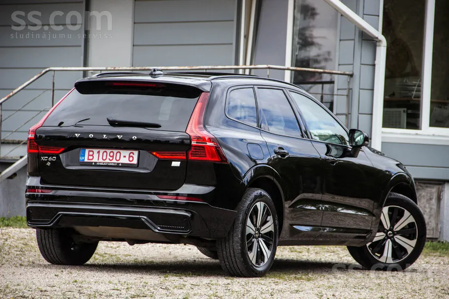 Volvo Xc60 2023 photo 5