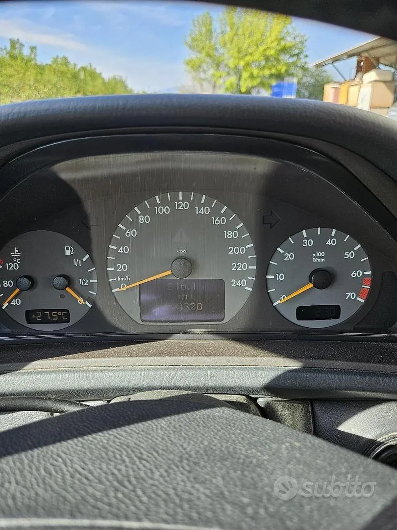Mercedes-Benz Clk 1999 photo 4