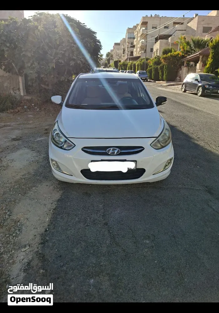 Hyundai Accent 2017 photo 2