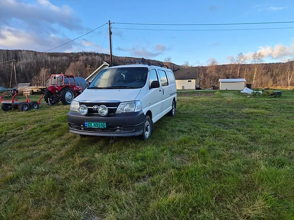 Toyota Hiace