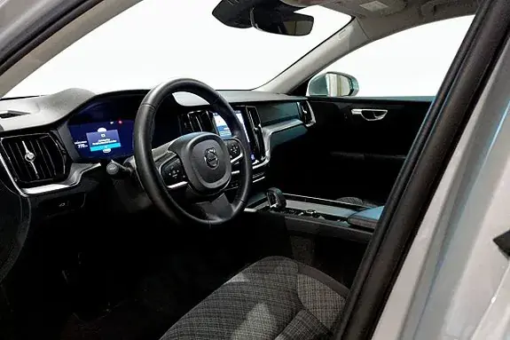Volvo V60 2024 photo 5