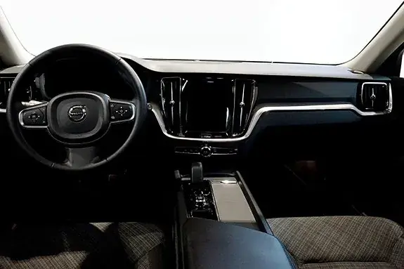 Volvo V60 2024 photo 4