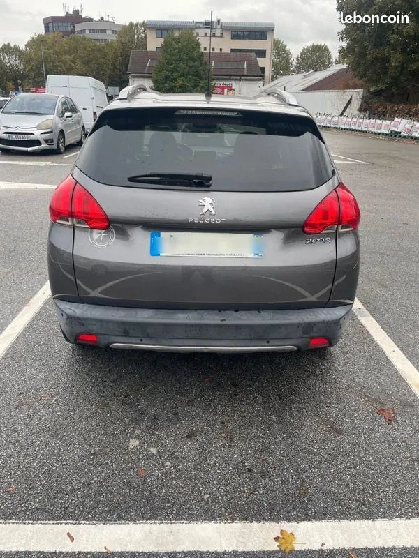 Peugeot 2008 2016 photo 3