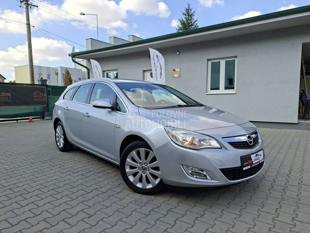 Opel Astra J