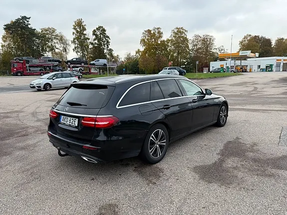 Mercedes-Benz E220 2020 photo 5
