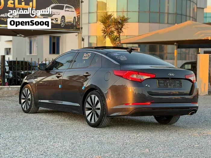 Kia K5 2011 photo 3