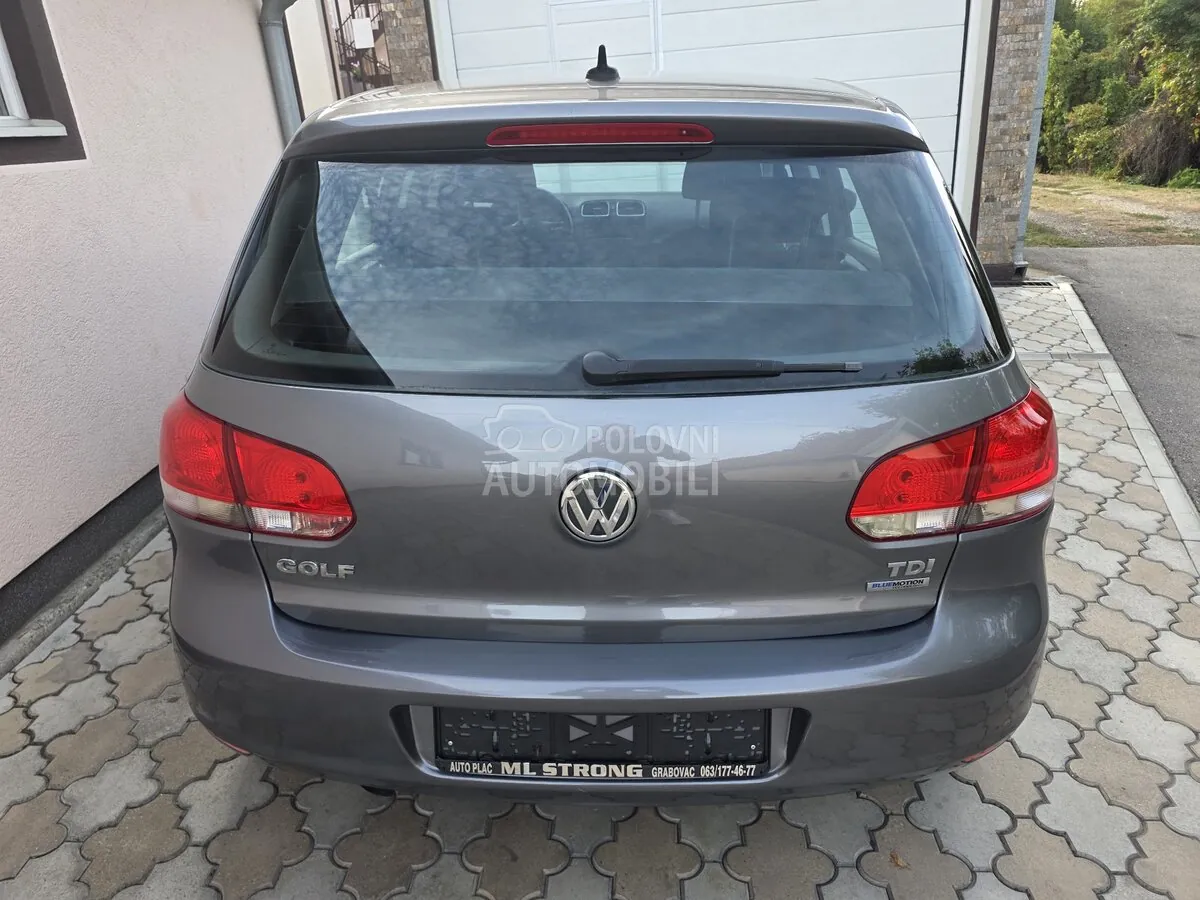Volkswagen Golf 2010 photo 5