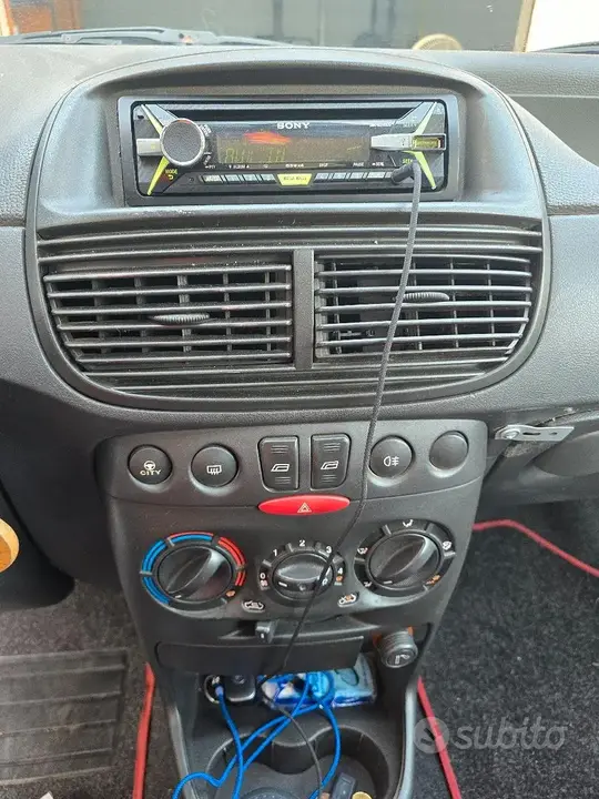 Fiat Punto 2007 photo 4