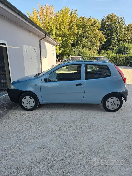 Fiat Punto 2007 photo 2