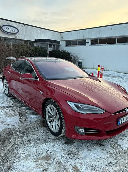Tesla Model S