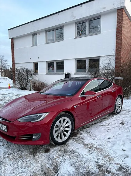 Tesla Model S 2017 photo 2