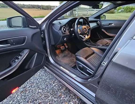 Mercedes-Benz Gla200 D 2016 photo 5
