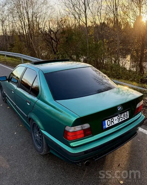 BMW 318 1995 photo 4
