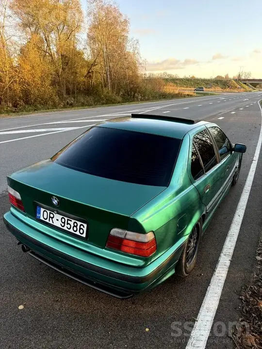 BMW 318 1995 photo 3