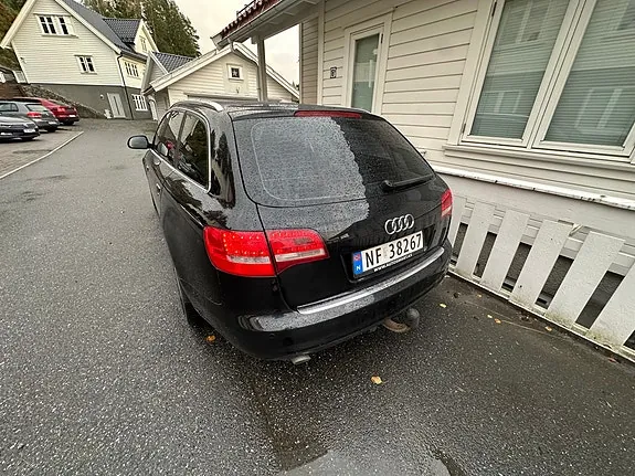 Audi A6 2010 photo 4