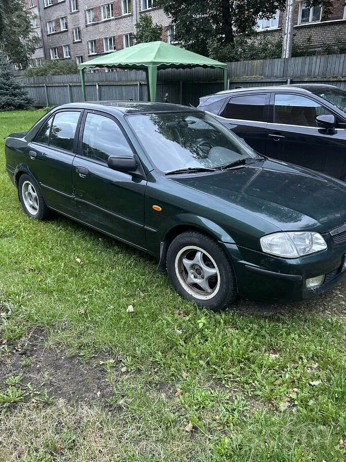Mazda 323 1999 photo 2