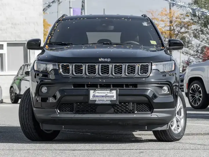 Jeep Compass 2025 photo 2