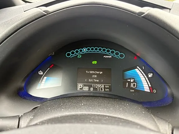 Nissan Leaf 2015 photo 2