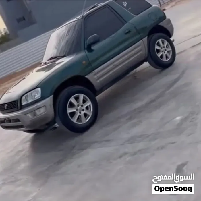 Toyota Rav 4
