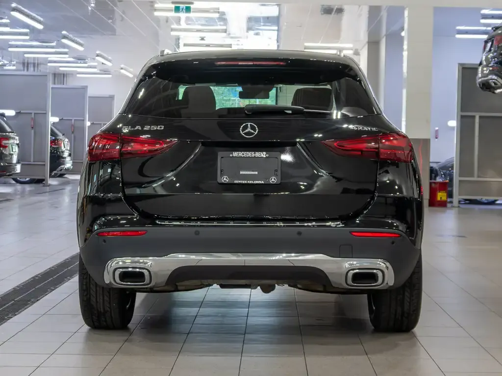Mercedes-Benz Gla 2026 photo 4